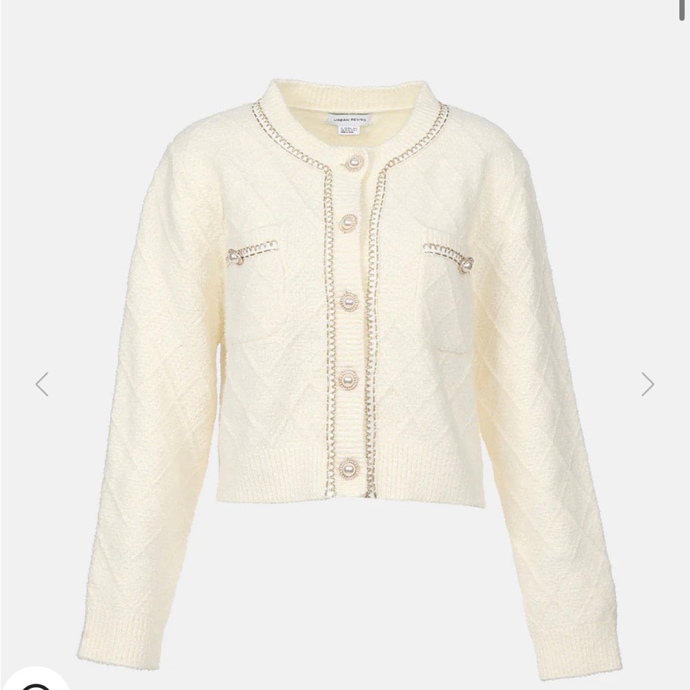 Fluffy Contrast Trim Faux Pearl Button Cardigan | Tweed Jacket | URBAN REVIVO